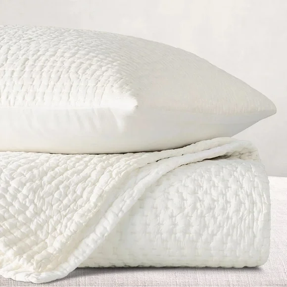 Restoration Hardware silk pick stitch quilt - Picture 1 of 3